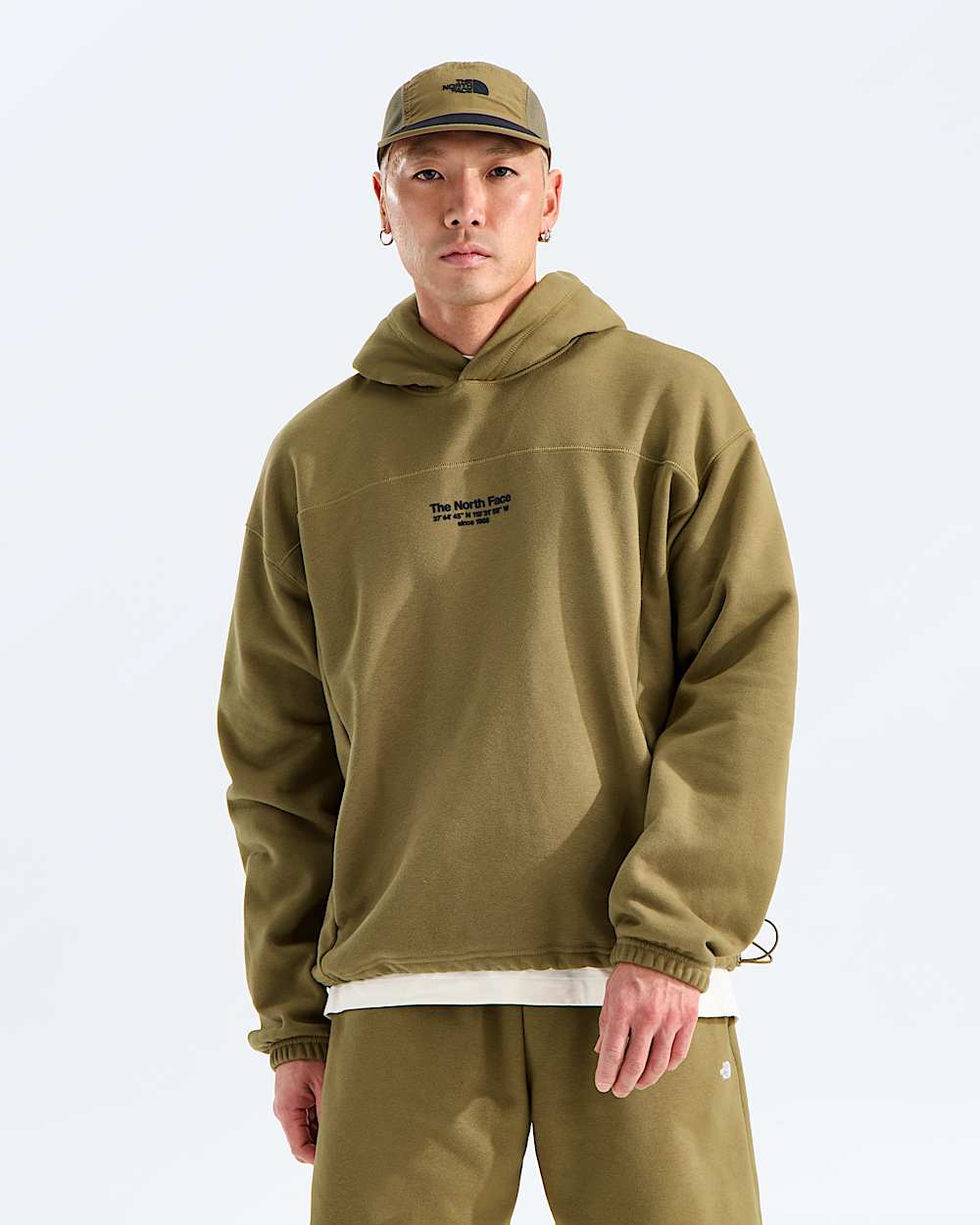Men’s Places We Love Hoodie—Seven Summits