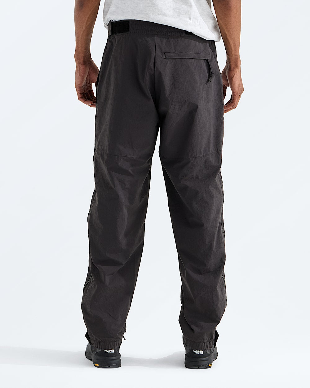 Unisex TNF™ Red Box Full-Zip Pants